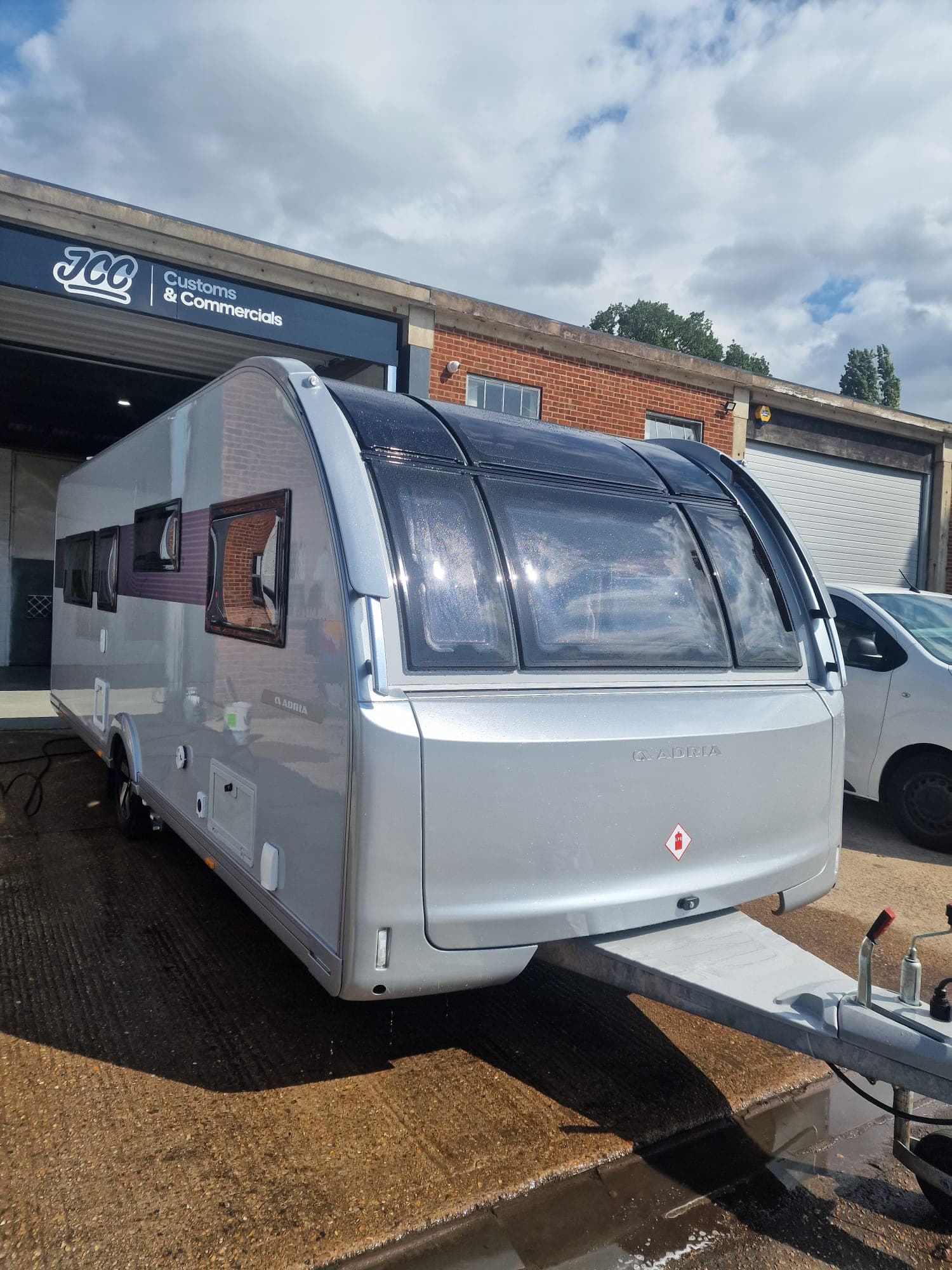 Professional Auto Body Repair Shop