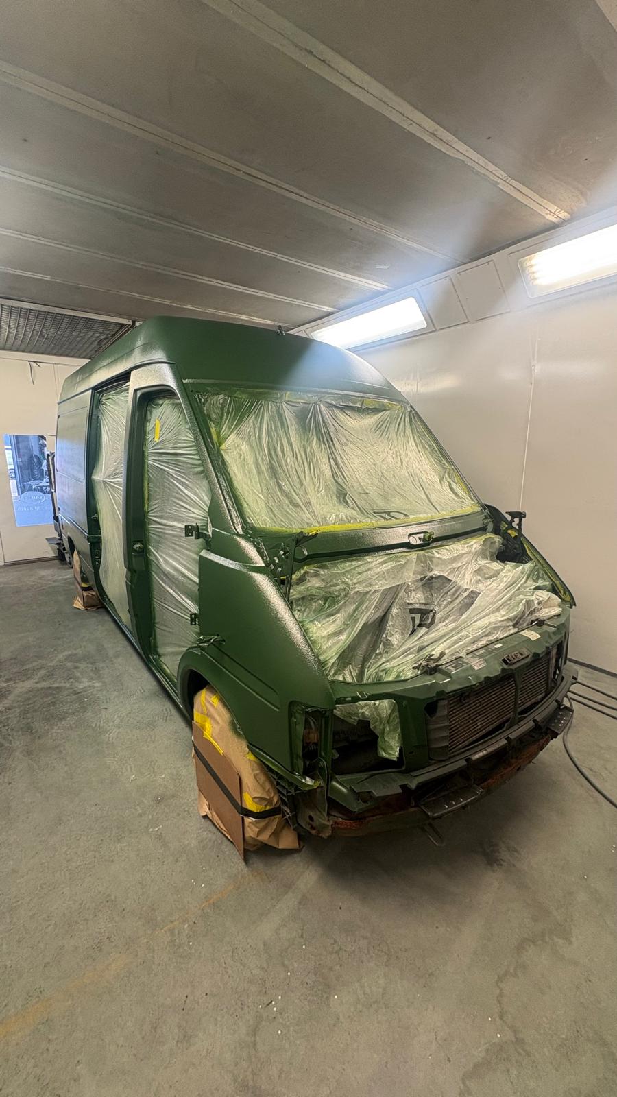 VW LT restored after severe rust repair - image 2