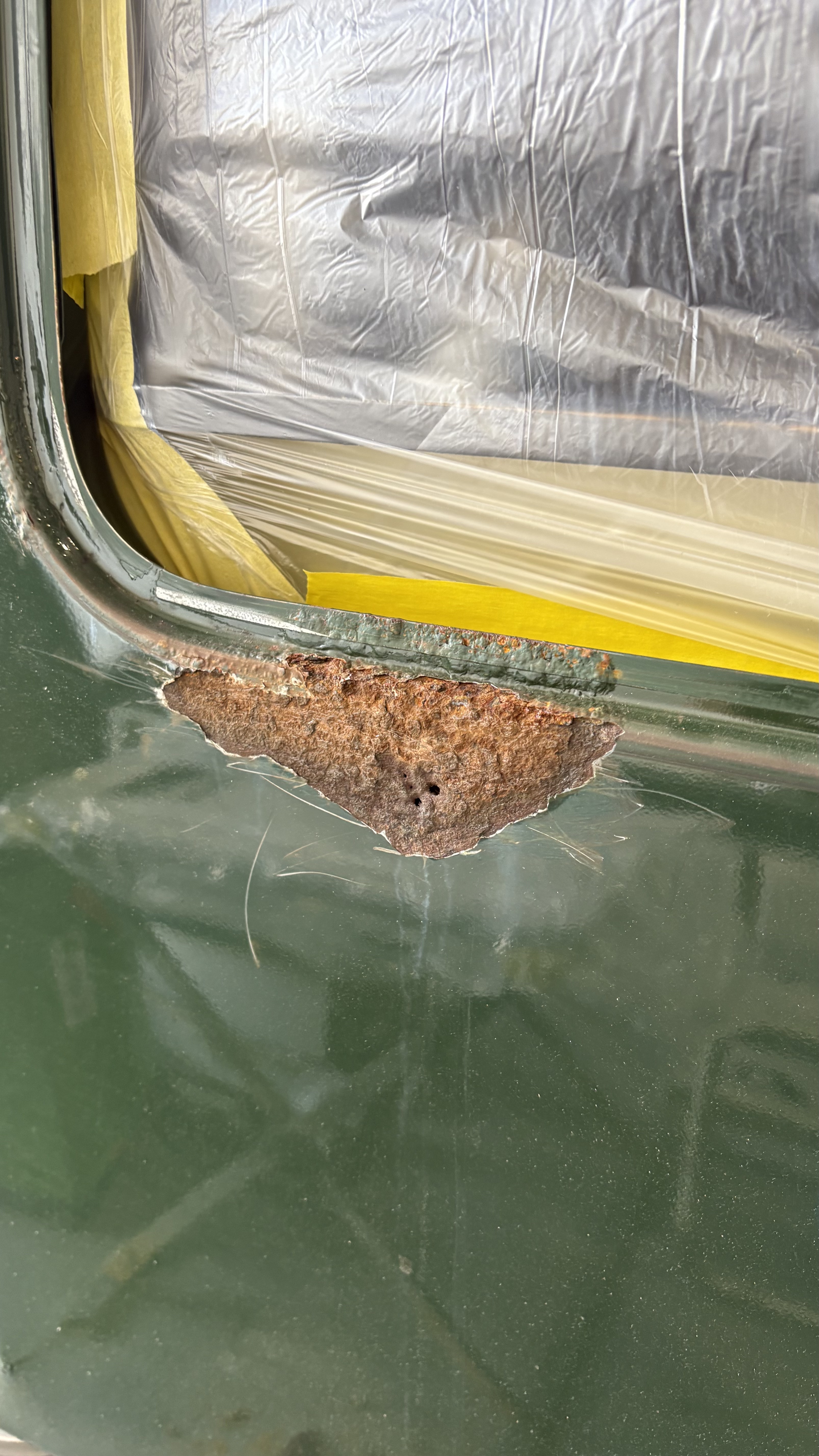 VW LT severe rust before restoration - image 2